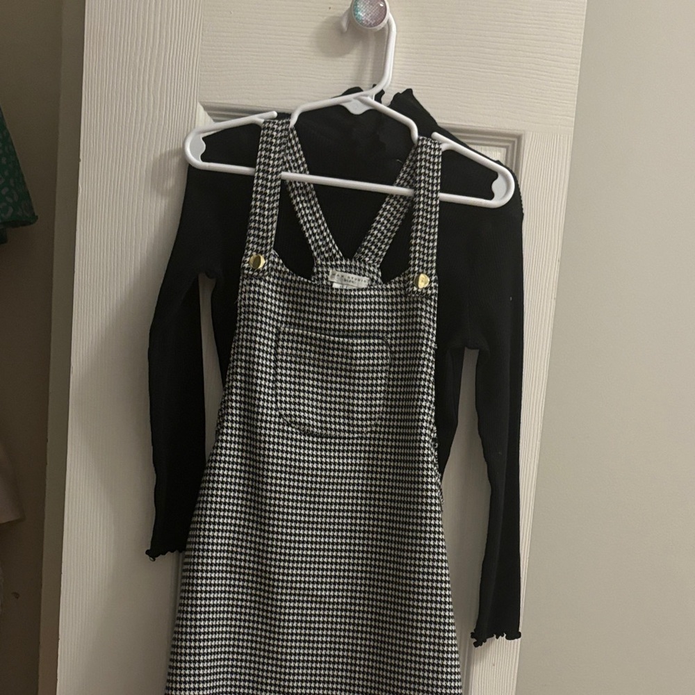 Max Studio Black and White Kids Casual Dress